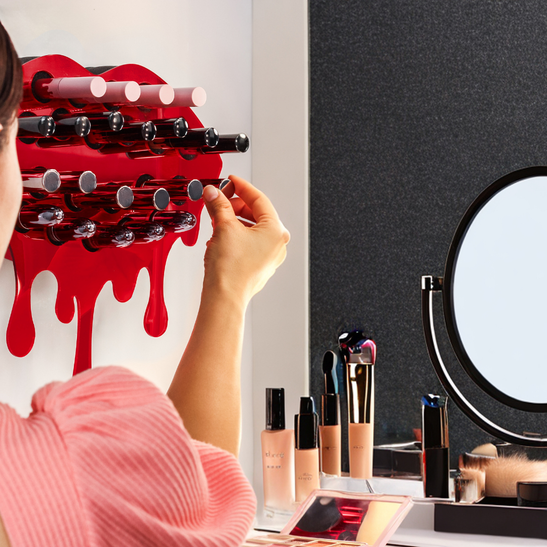 NEW- Adventurous Mirror Red Lip Lipstick & Lipgloss Holder / Organizer - 22 Holes